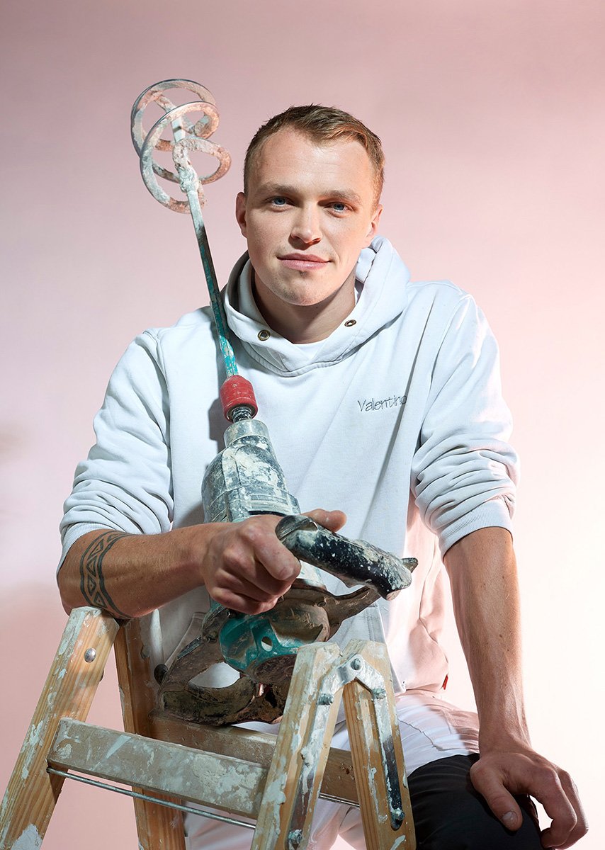 Portrait eines Maler in Arbeitskleidung