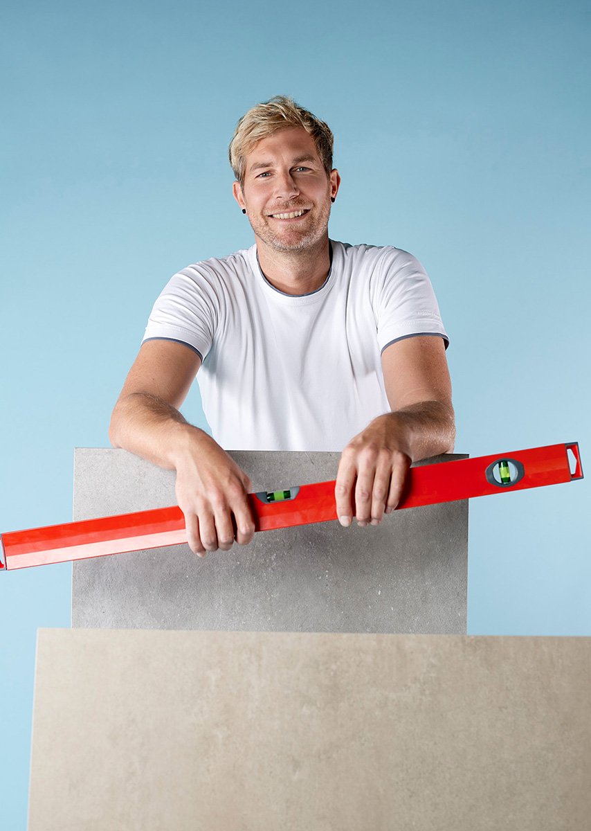 Portrait vom Fliesenleger für FFH Kalender