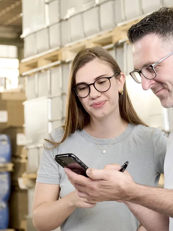 Menschen hinter der Logistik